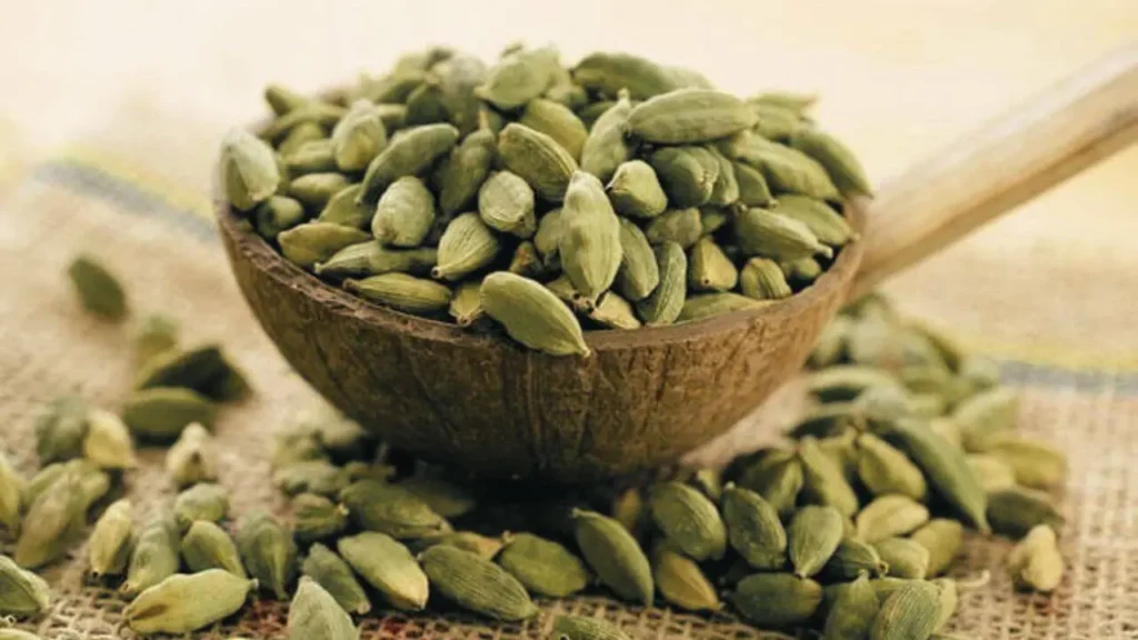इलायची खाने के फायदे
